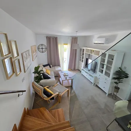 Lazuli Yellow House Nr 5 Casa vacanze