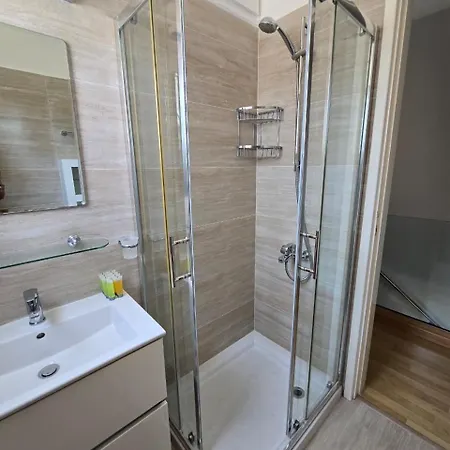 Casa vacanze Lazuli Yellow House Nr 5 Meneou