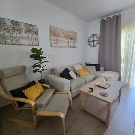 Lazuli Yellow House Nr 5 Casa vacanze